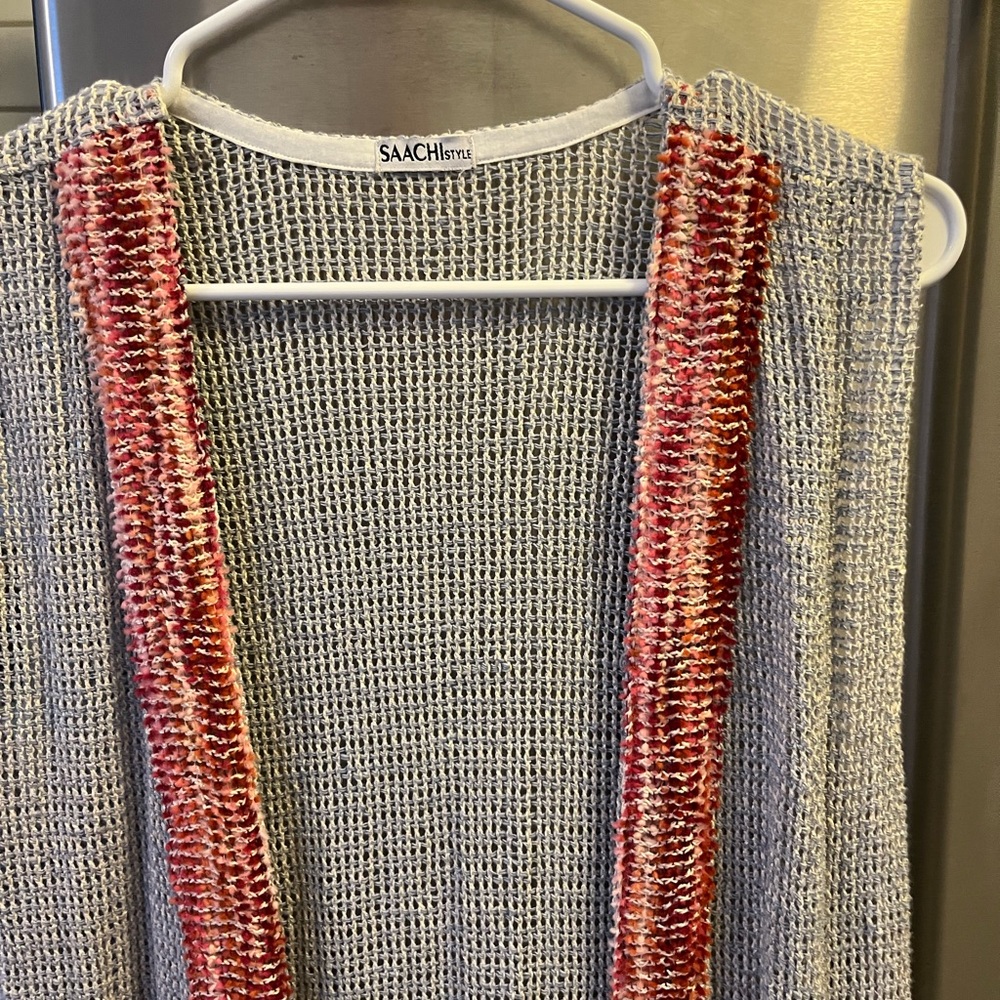 SAACHI Women's Gray and Red‎ Cardigan Vest